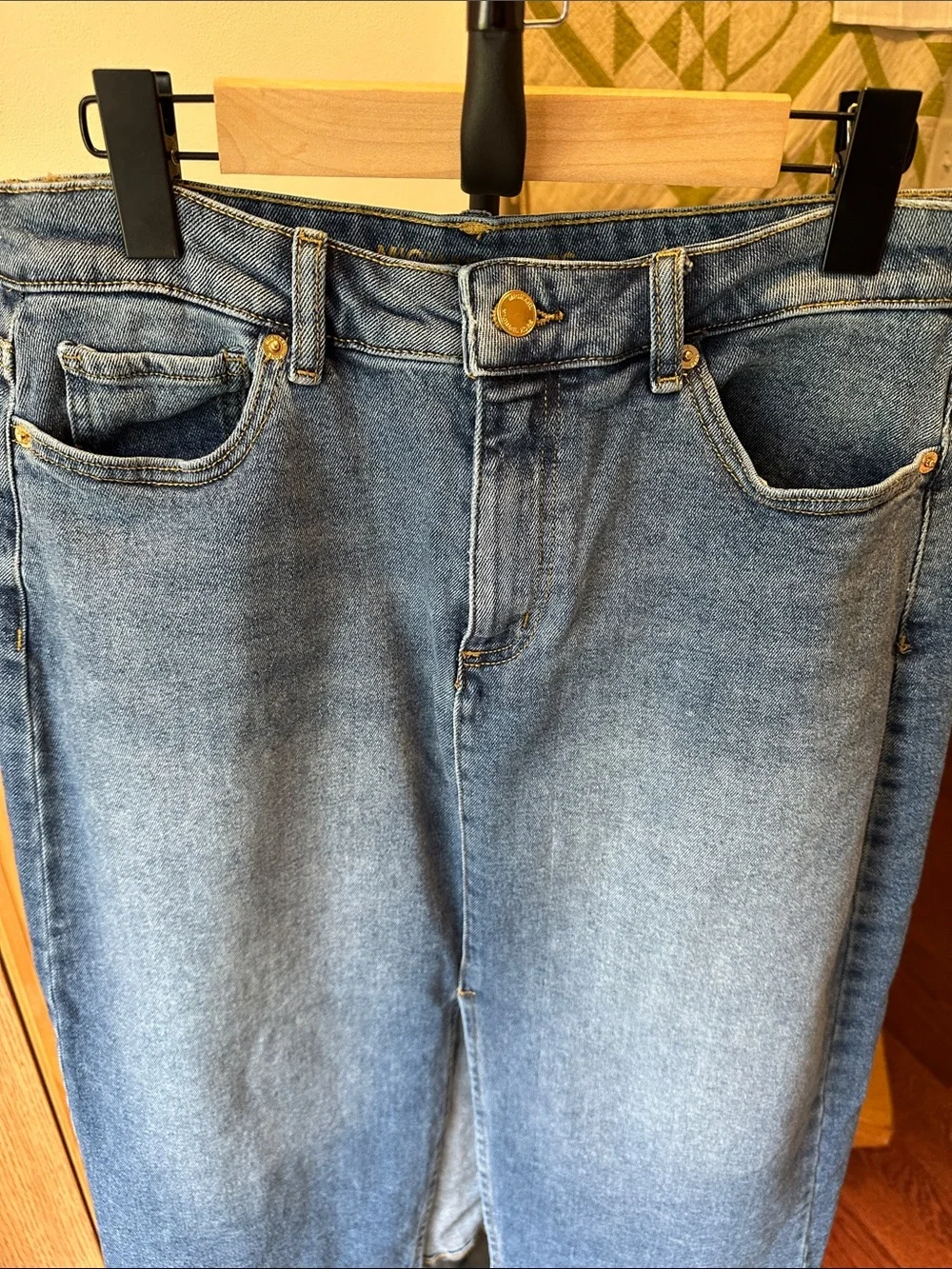Michael Kors Mid-Length Denim Stretch Skirt in Blue Wash size 8